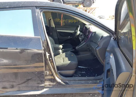 2009 Pontiac Vibe from USA, damaged, VIN 5Y2SP67009Z457431